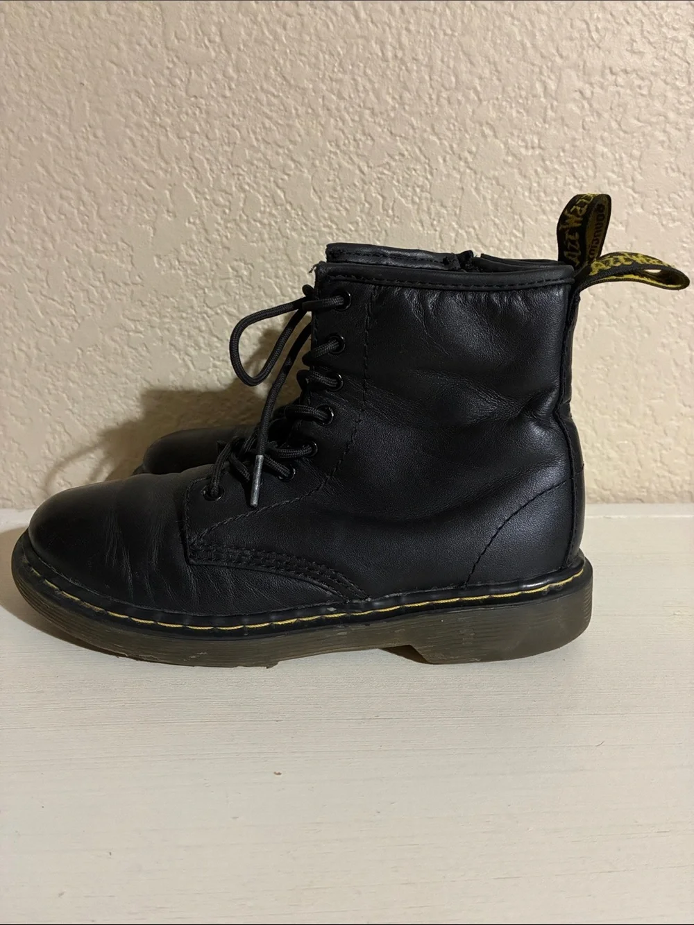 Dr. Martens Black Leather Lace-Up Ankle Boots with inner zippers size 2